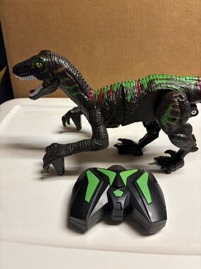 Remote control dinosaur